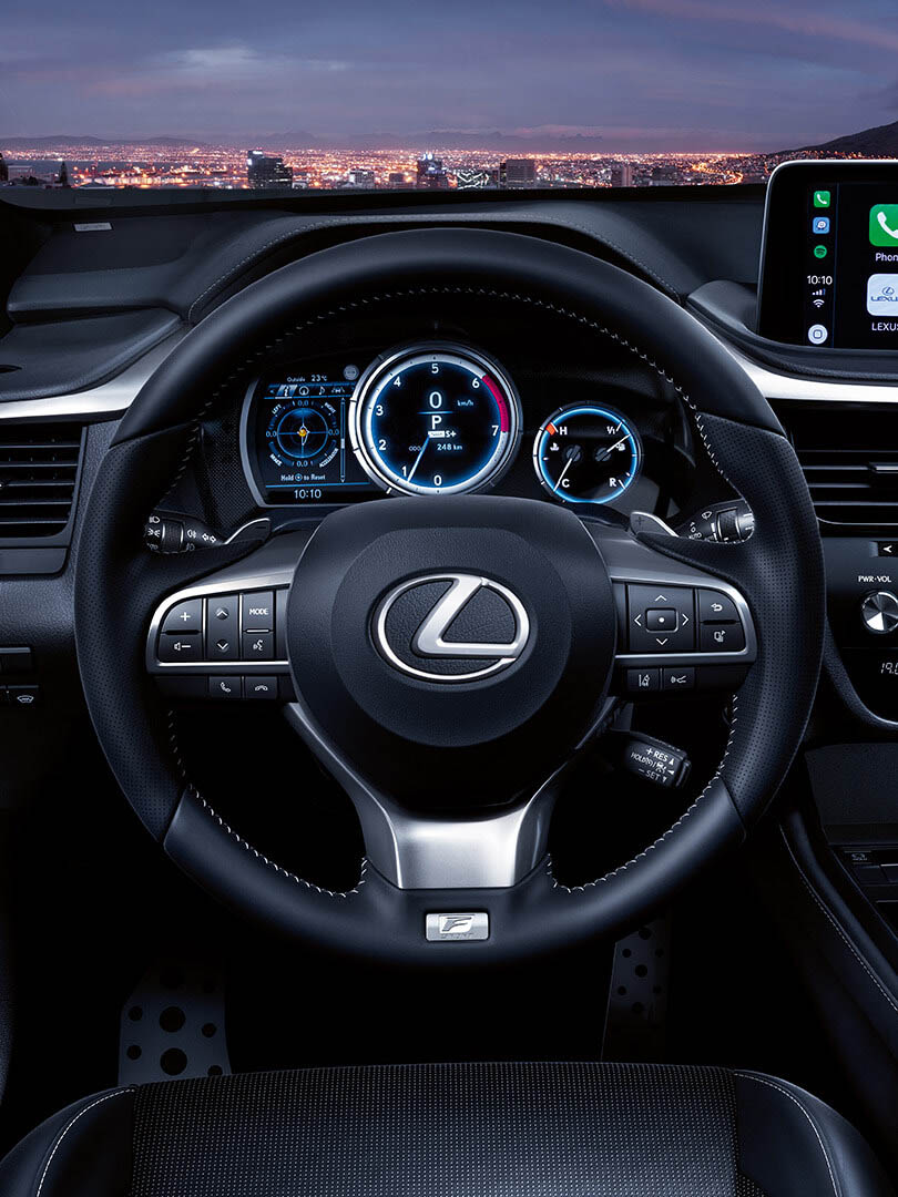Lexus Salon