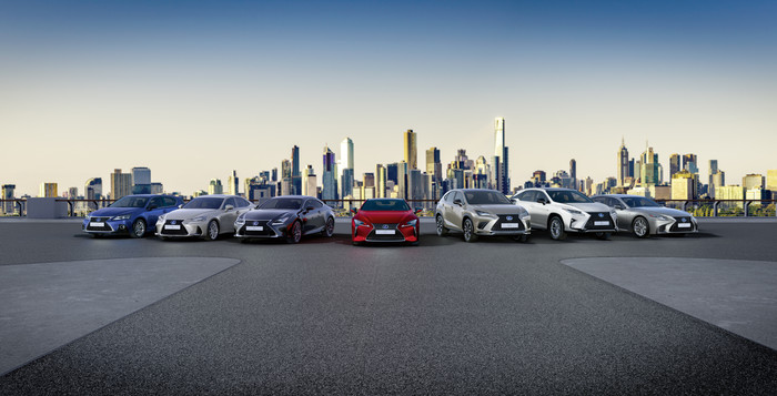 Lexus Hybrid Range EU hero