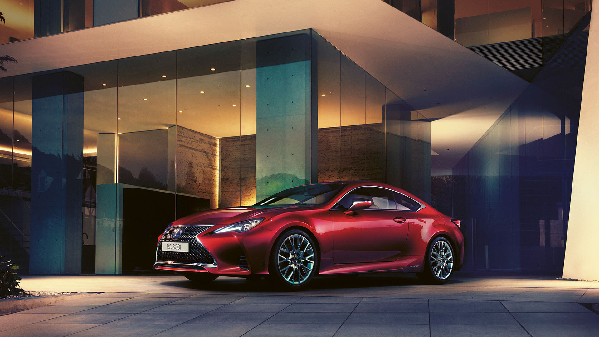 Lexus RC rot Seitenansicht