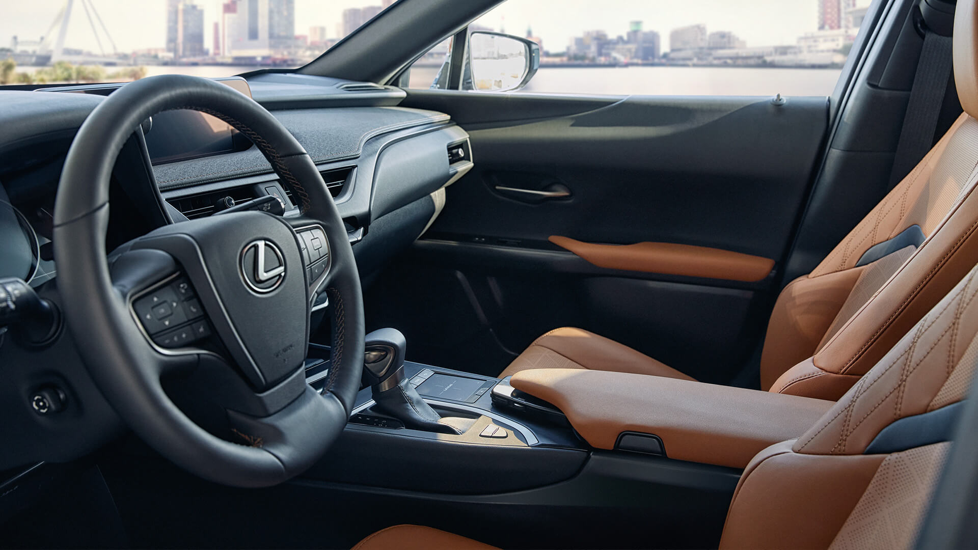 Lexus Hybrid Interior Lenkrad