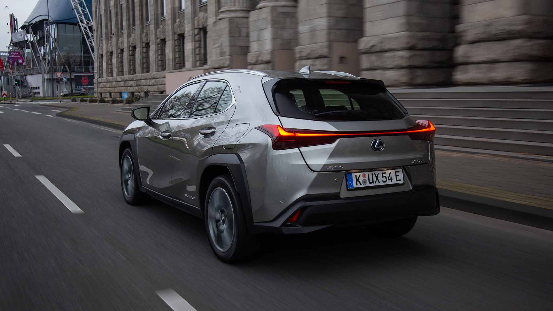 Lexus UX300e Deutschlandpremiere Galleryitem 5 1920x1080px