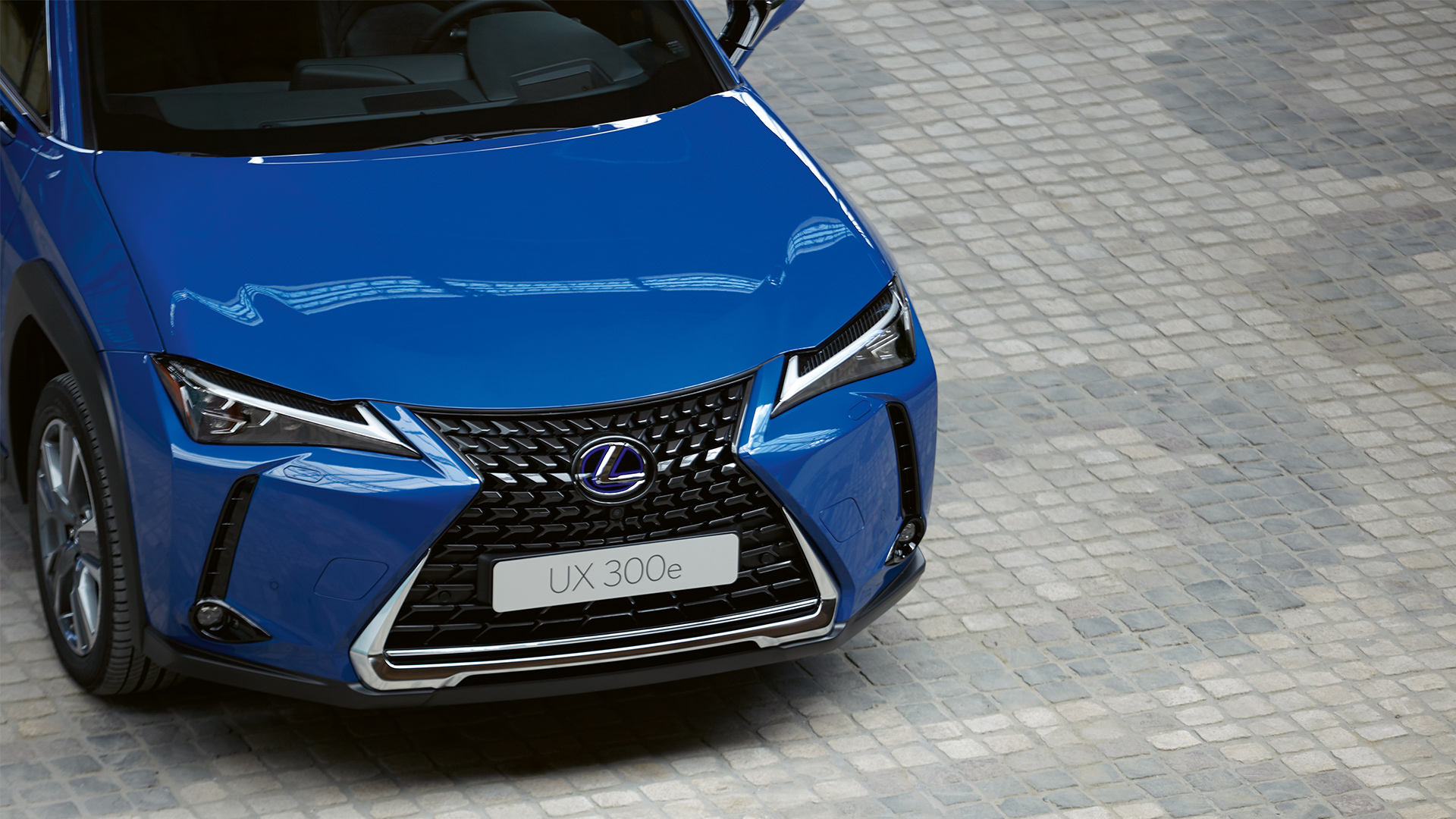 1920x1080 EV lease