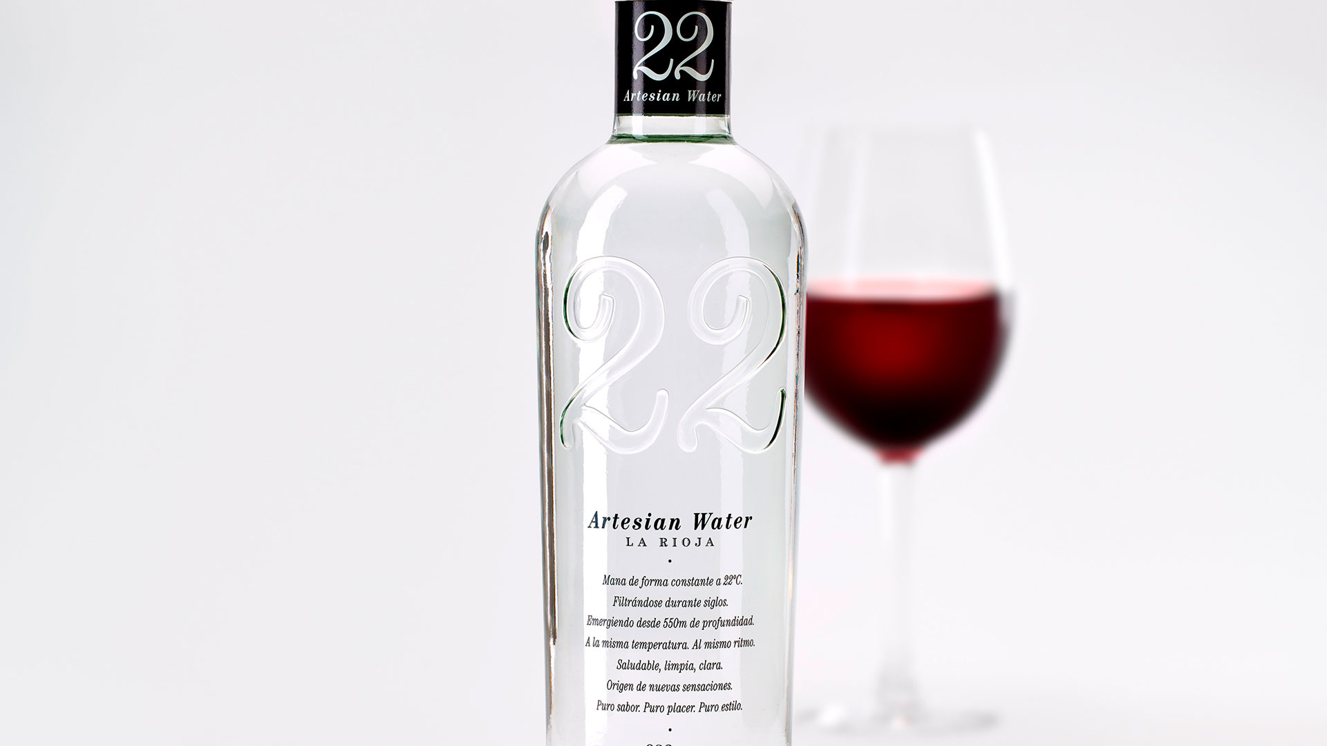 Imagen del agua mineral 22 Artesian Water