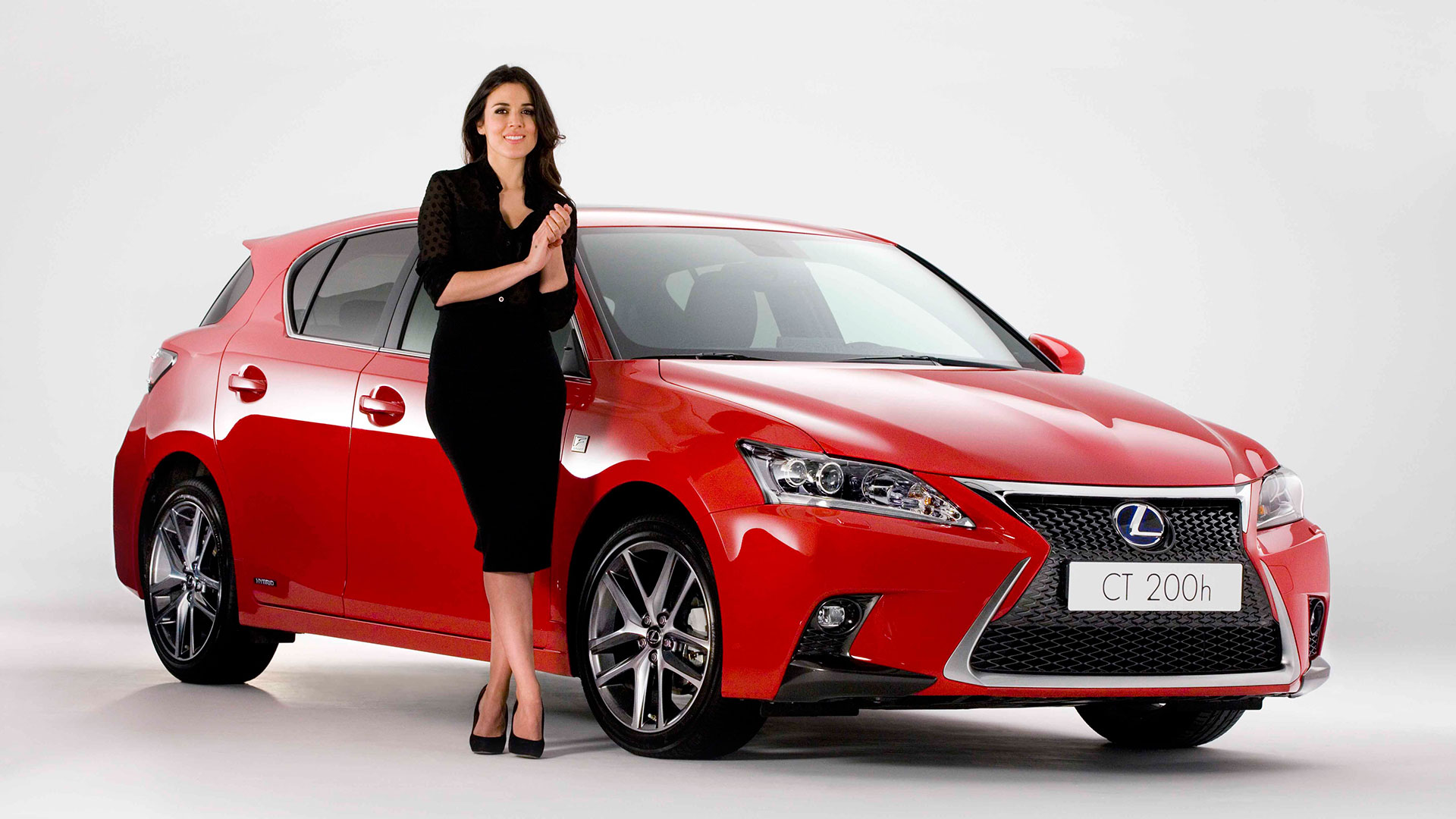 Adriana Ugarte embajadora CT 200h hero asset