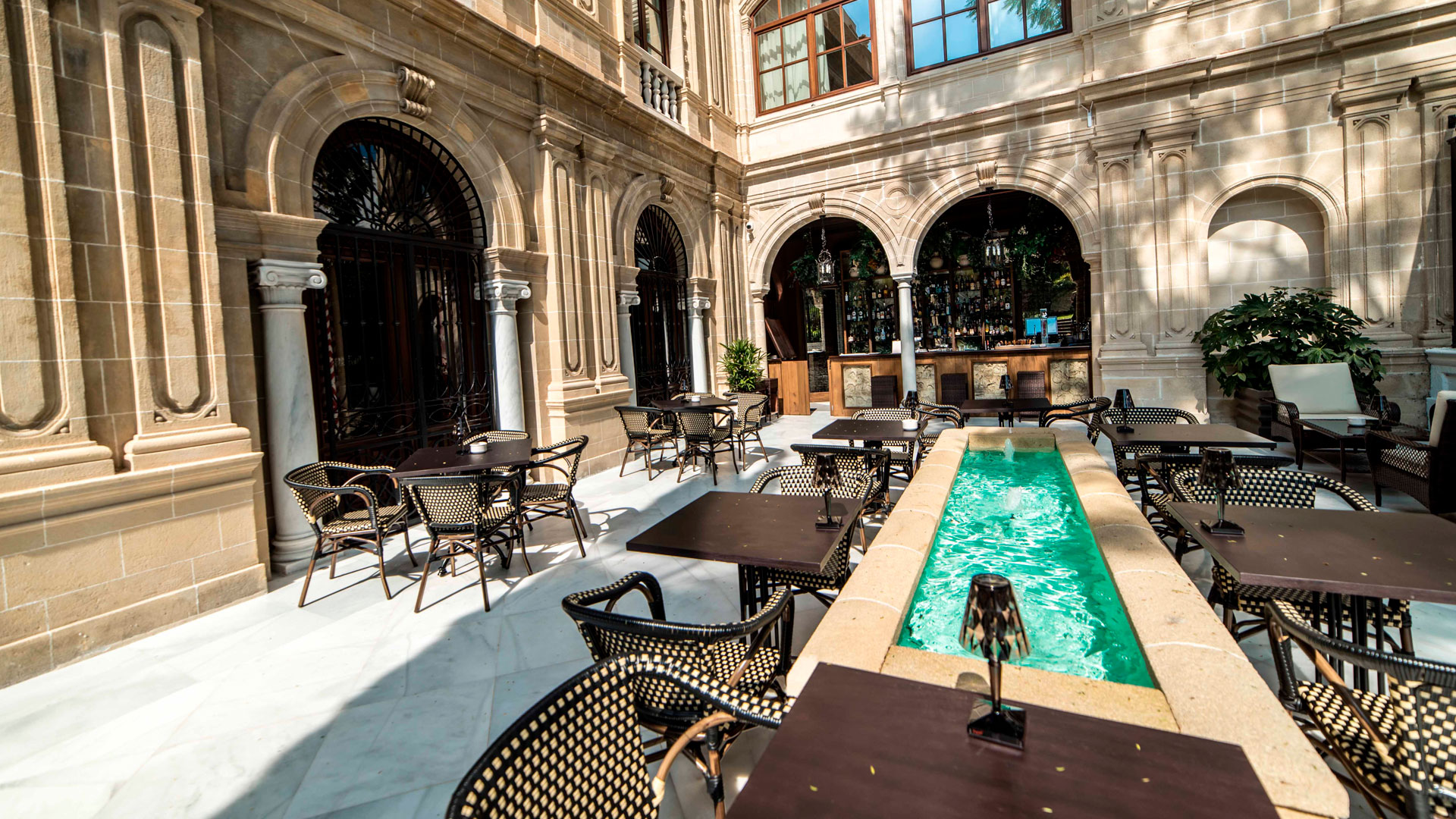Casa Palacio María Luisa hero asset