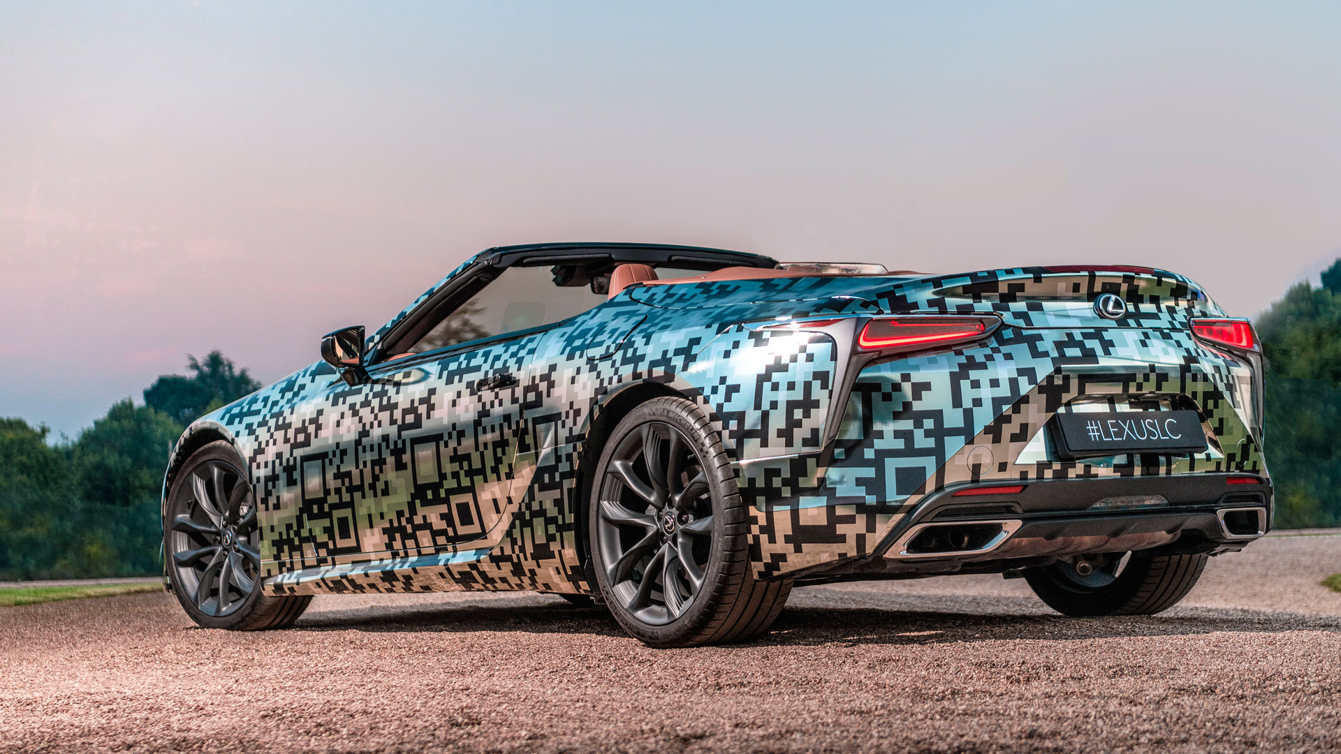 Imagen del nuevo LC descapotable en el Goodwood Festival of Speed