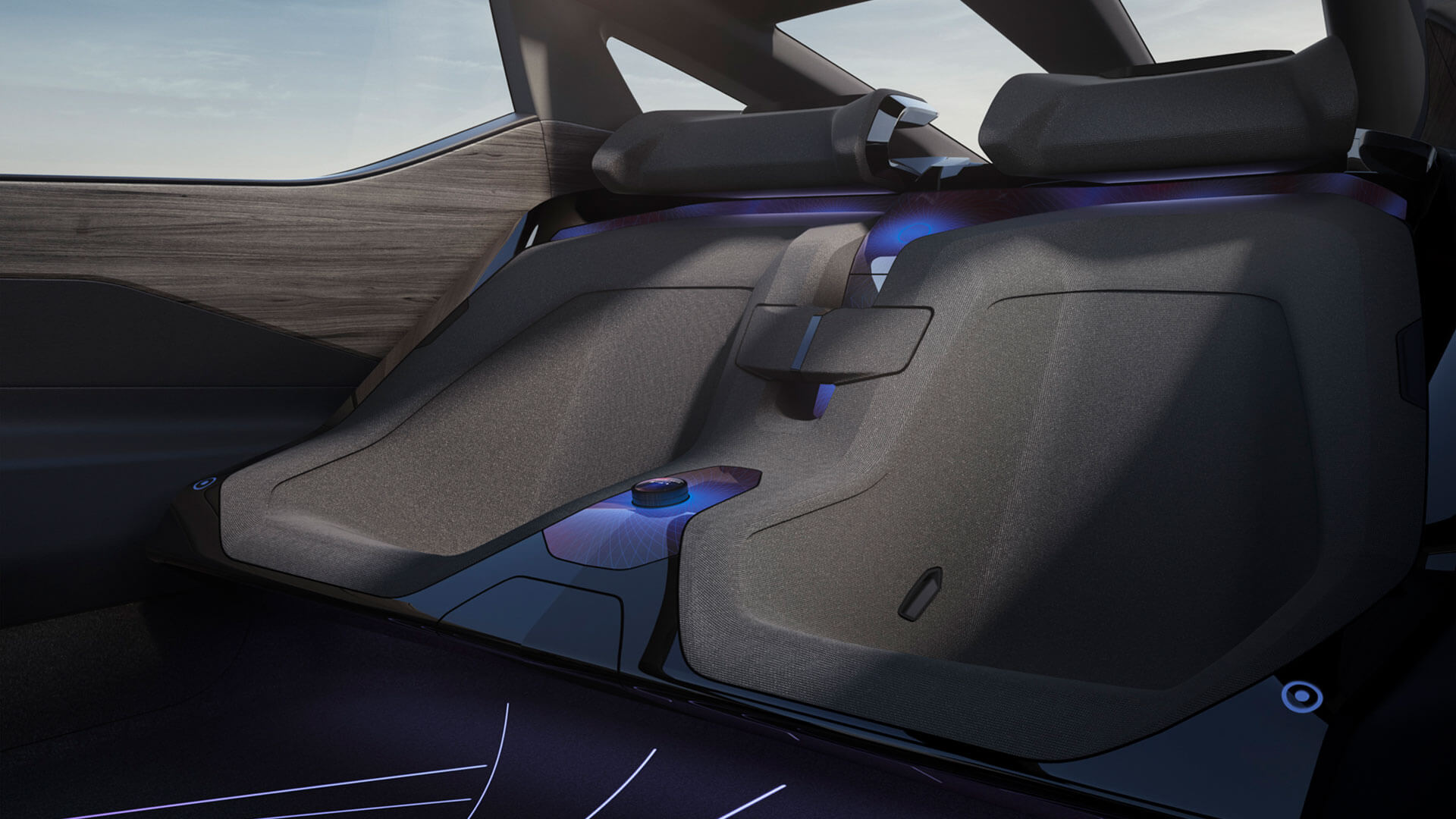 2021 lexus lfz gallery 14