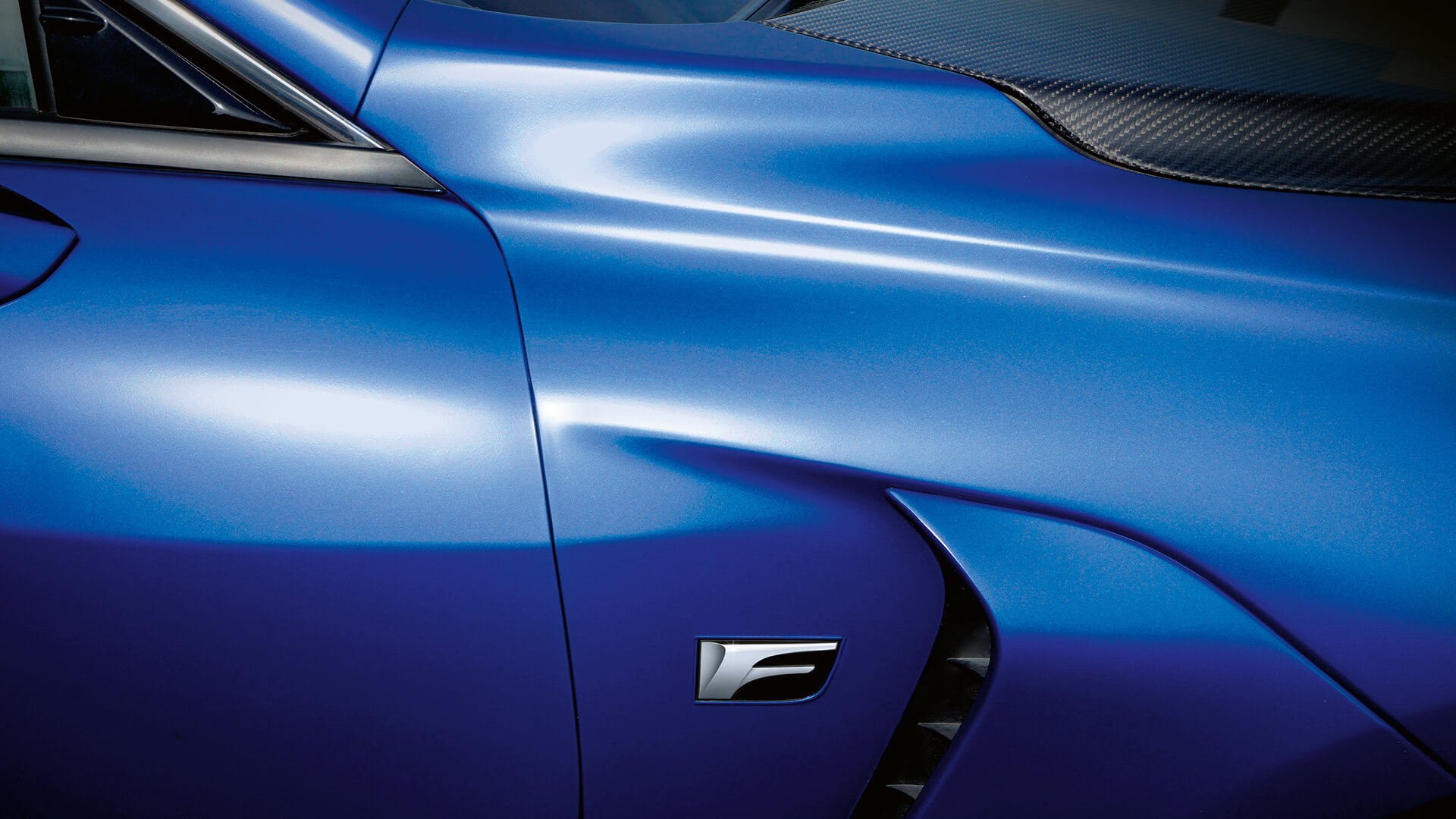 01 rc f 1920x1080 gallery