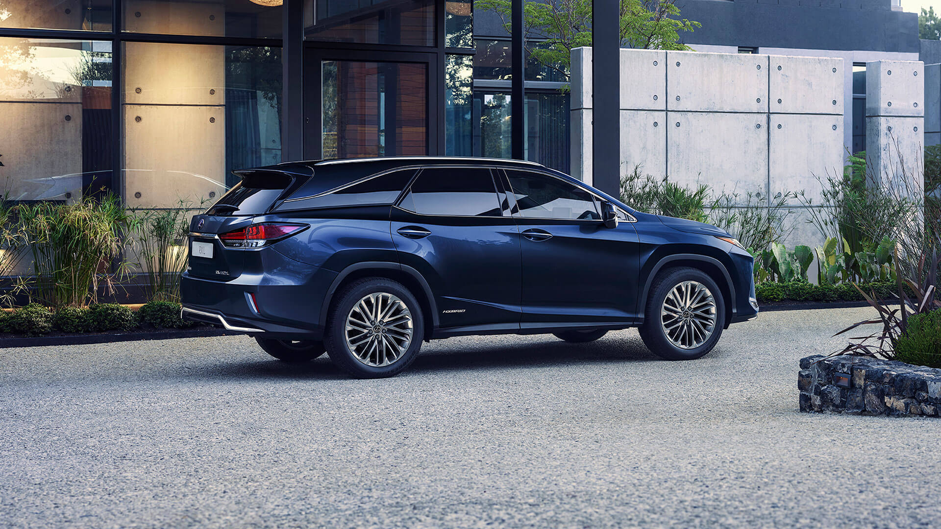 2021 lexus rx l gallery exterior 06