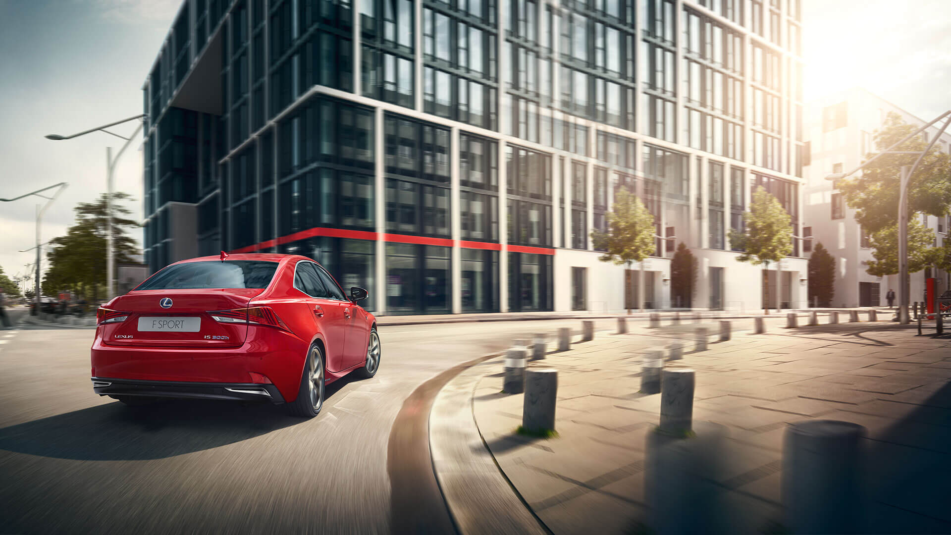 2017 lexus is key features