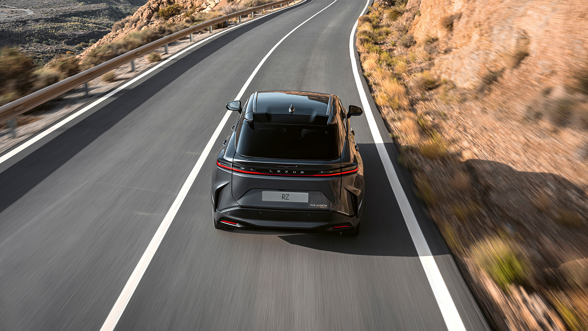 2022 lexus rz gallery 5