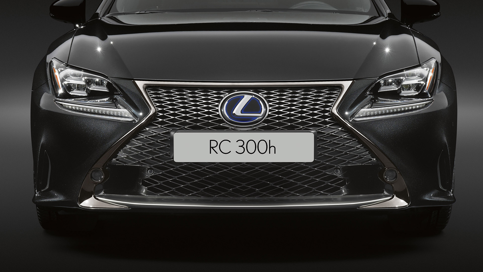 RC F Sport Black Edition gallery 003