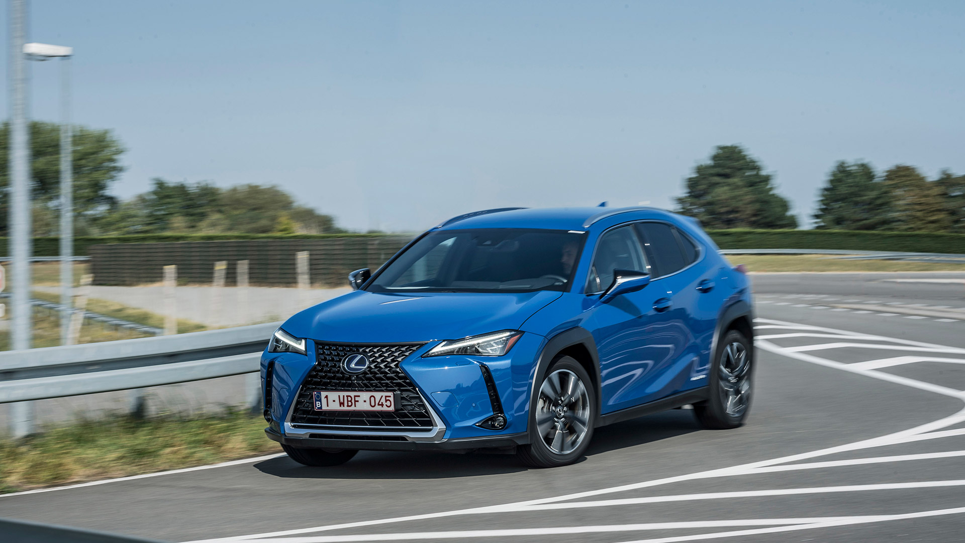 Lexus UX 250h ontmoet Lexus RX 400h