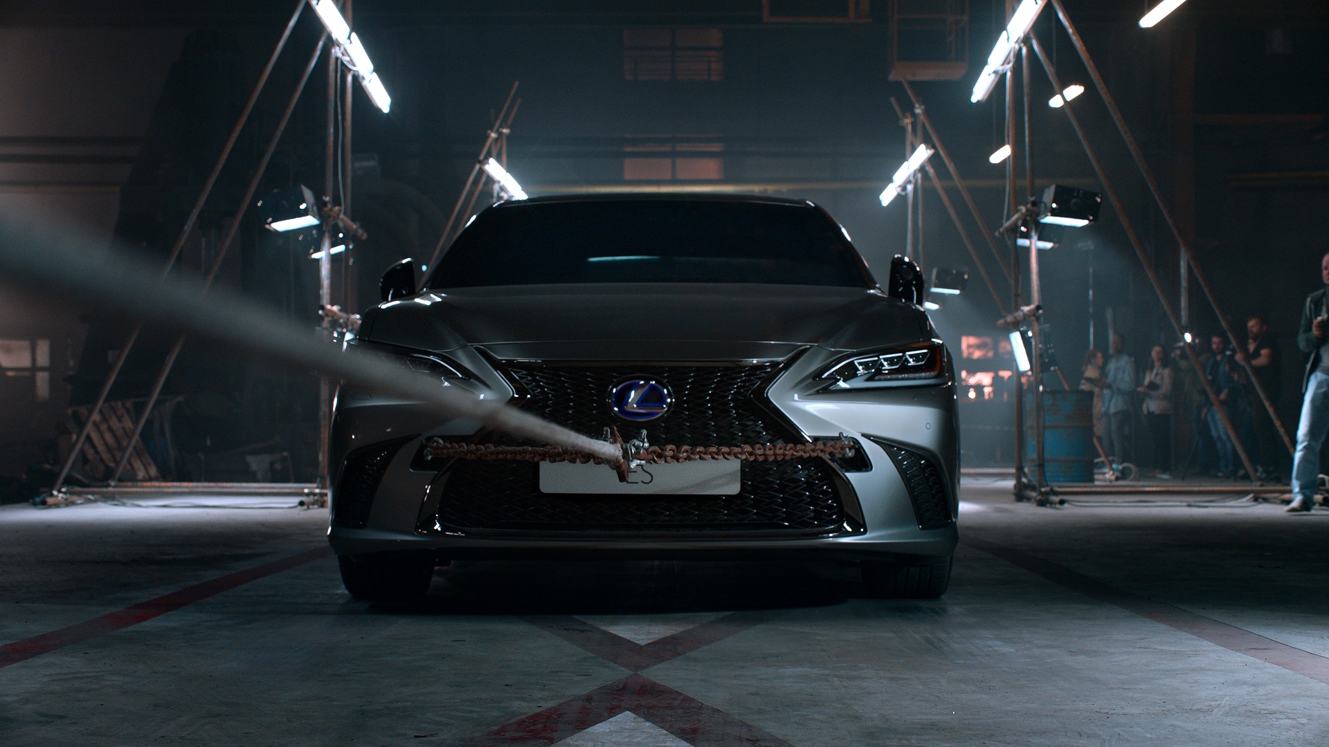 O novo anuncio do lexus ES 300H