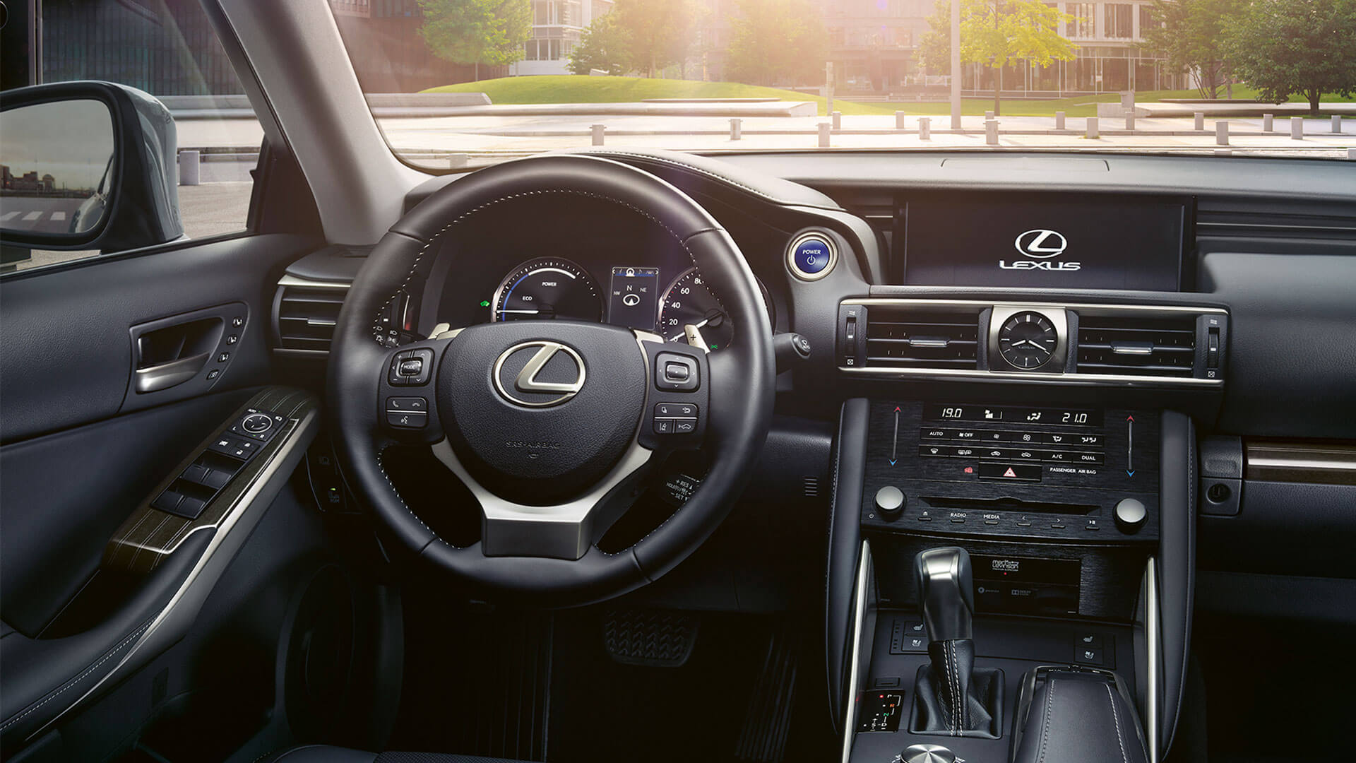 2018 lexus is gallery 009 interior