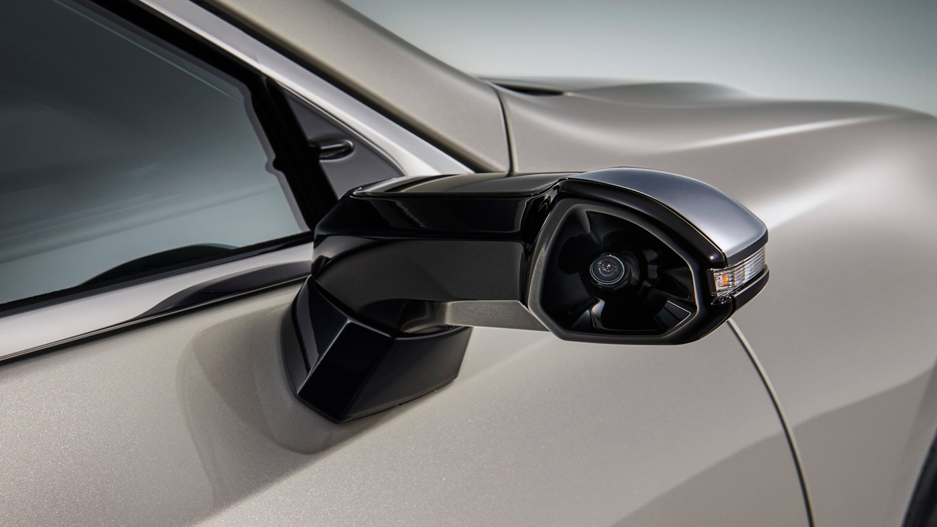 Lexus Dijital Ayna gallery03