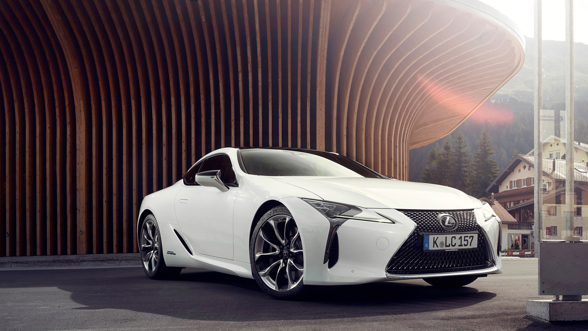 Lexus LC 500h gallery06